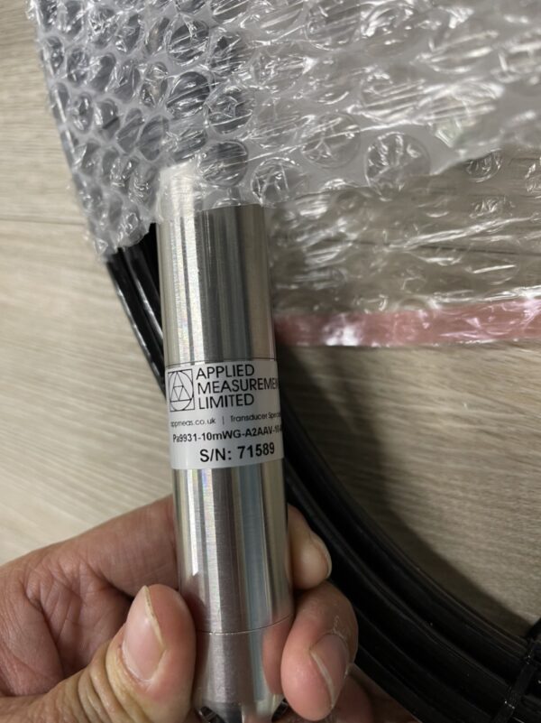 Cam Bien Do Muc Thuy Tinh.jpg