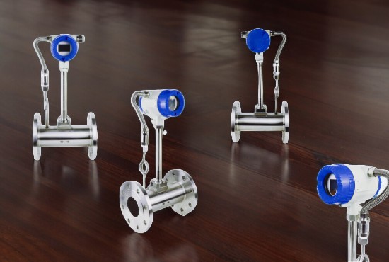 ĐỒNG HỒ LƯU LƯỢNG HƠI, KHÍ VORTEX PRE7200 Series